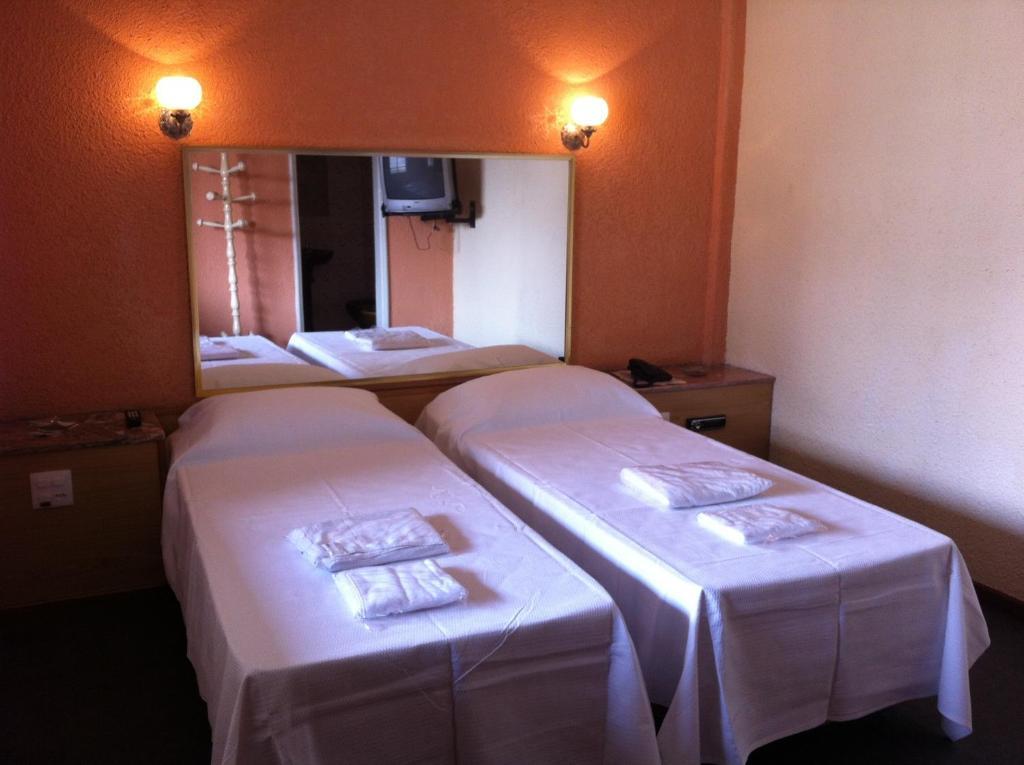 Hotel Paraguai (Adults Only) Ріо-де-Жанейро Номер фото